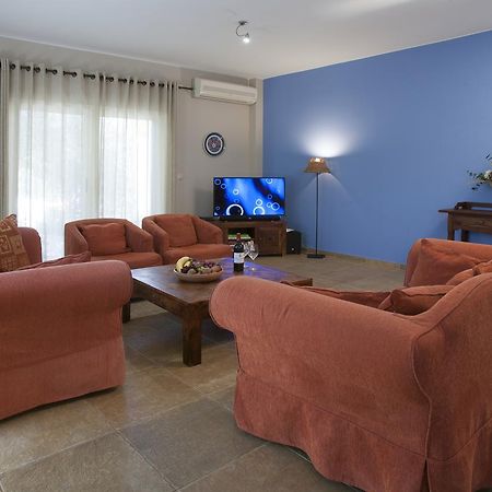 Istron Maisonettes With Private Pool エクステリア 写真