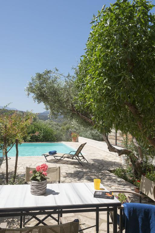 Istron Maisonettes With Private Pool エクステリア 写真